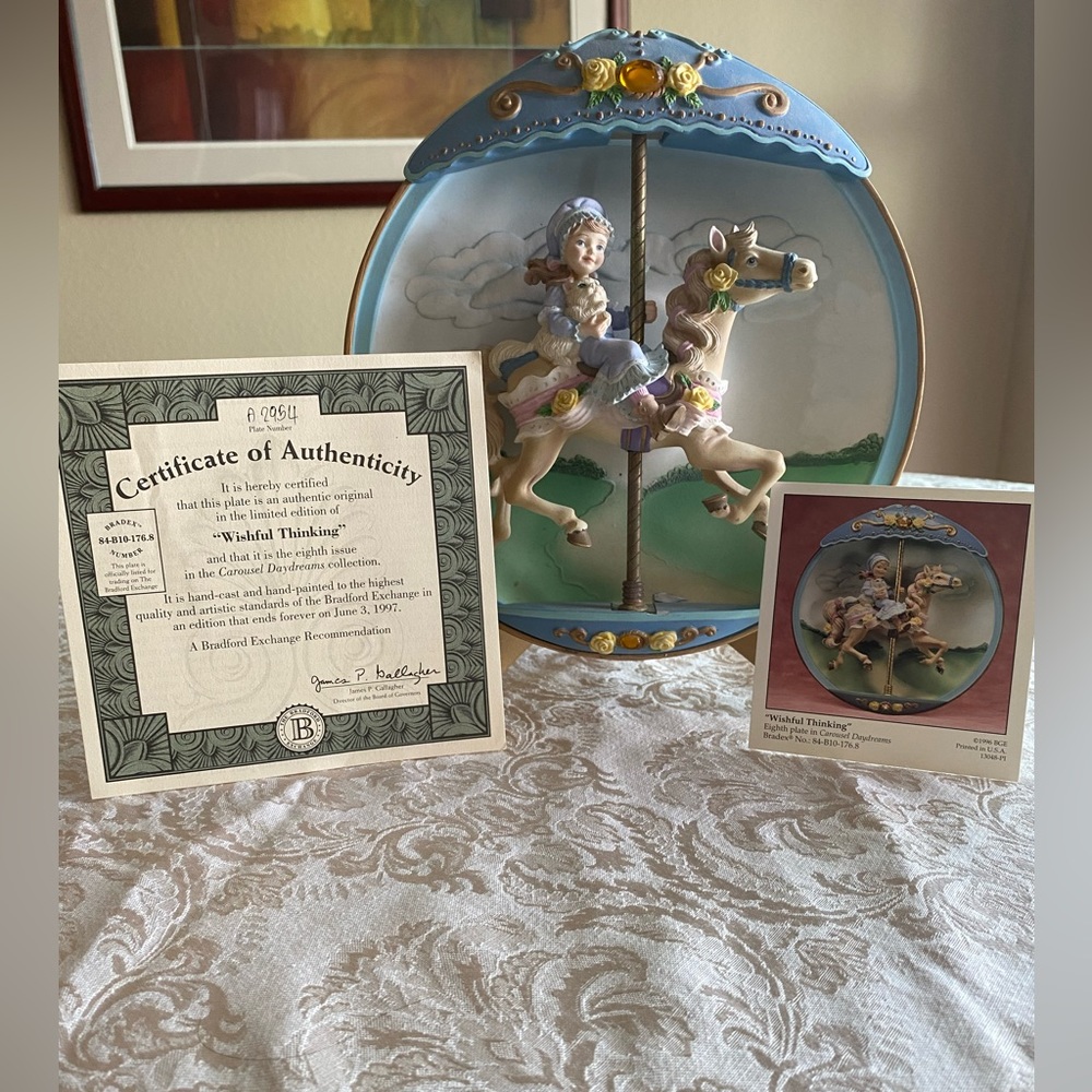 8th PLATE VINTAGE 1994 ‘WISHFUL THINKING’ of the CAROUSEL DAYDREAMS COLLECTION